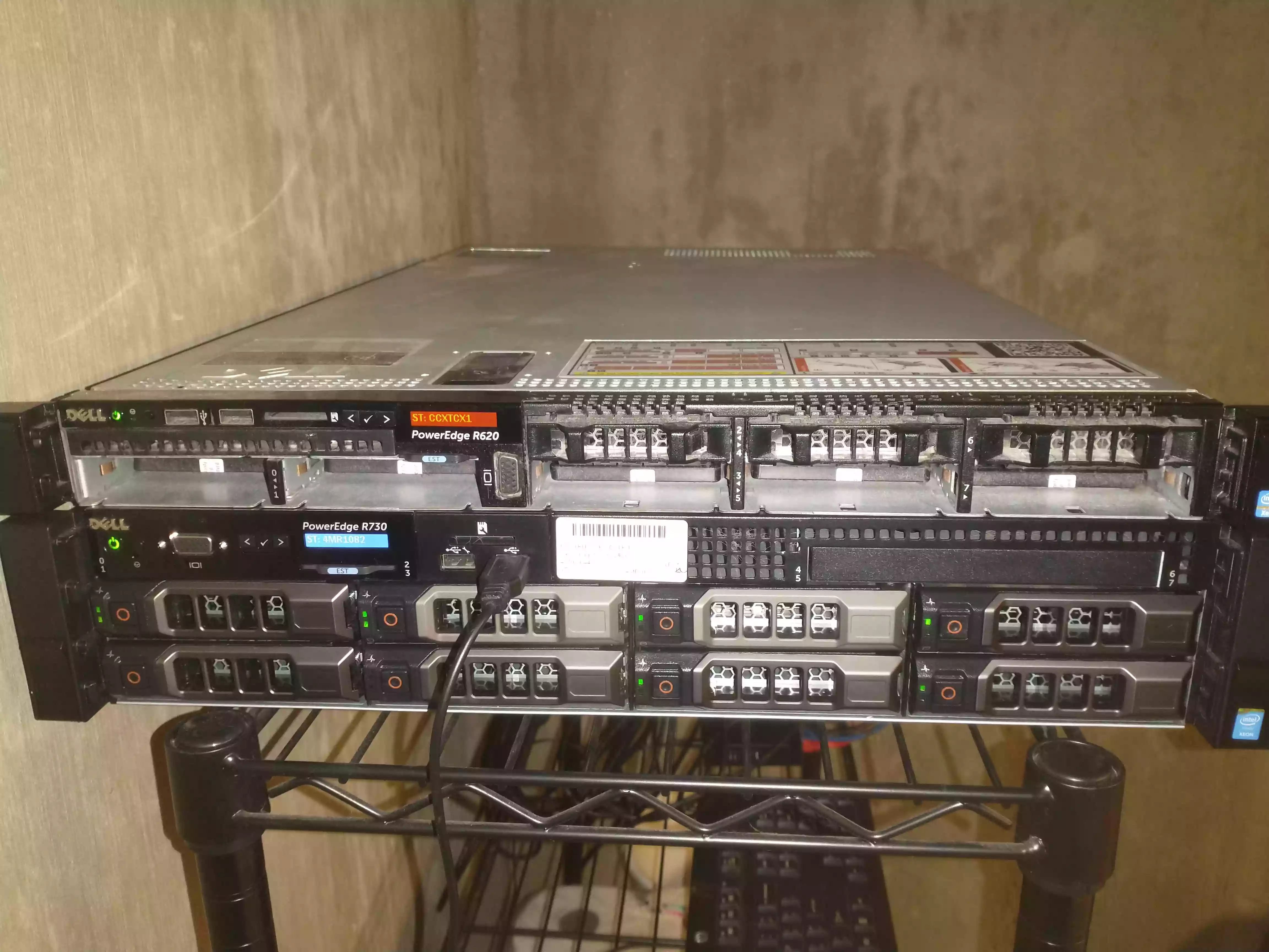 Server Rack.